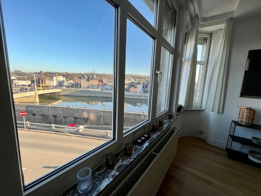 Bellevue - Grand Appartement Pour 5 Sur Les Quais De La Meuse Liège Zewnętrze zdjęcie