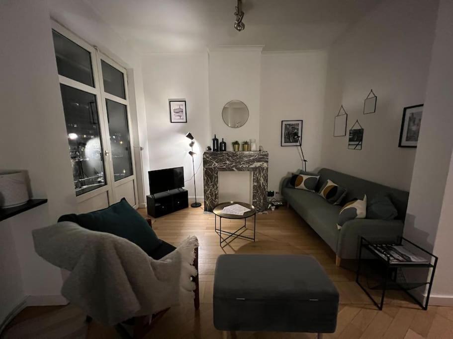Bellevue - Grand Appartement Pour 5 Sur Les Quais De La Meuse Liège Zewnętrze zdjęcie