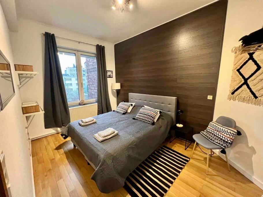 Bellevue - Grand Appartement Pour 5 Sur Les Quais De La Meuse Liège Zewnętrze zdjęcie