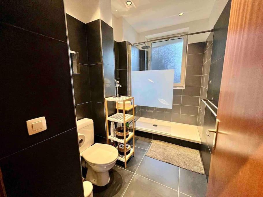 Bellevue - Grand Appartement Pour 5 Sur Les Quais De La Meuse Liège Zewnętrze zdjęcie