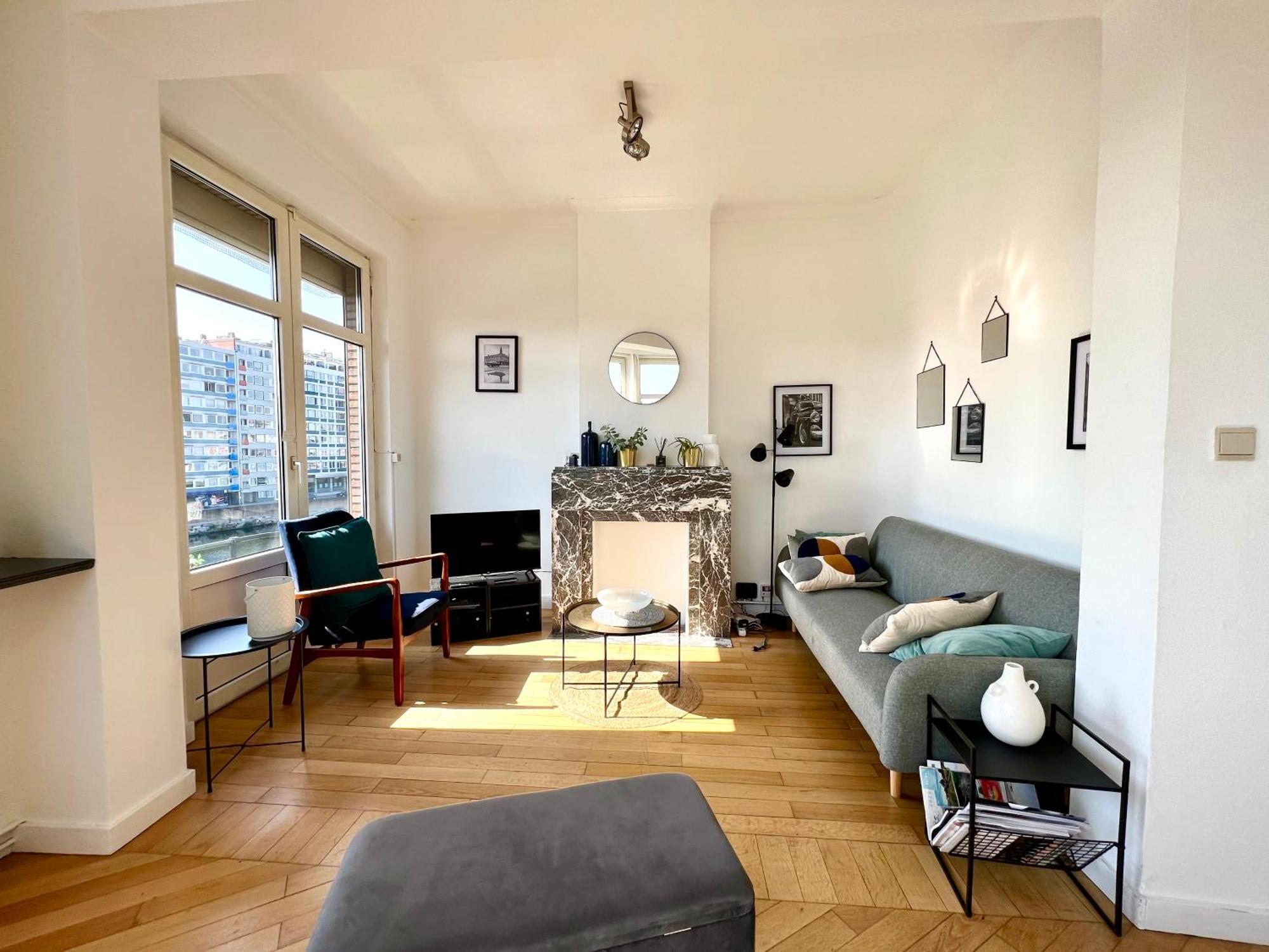 Bellevue - Grand Appartement Pour 5 Sur Les Quais De La Meuse Liège Zewnętrze zdjęcie